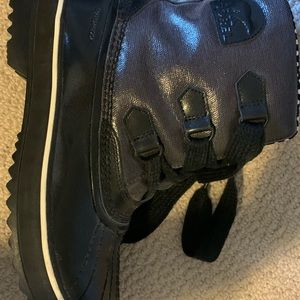 Sorel Size 8 Waterproof winter/rain boots.